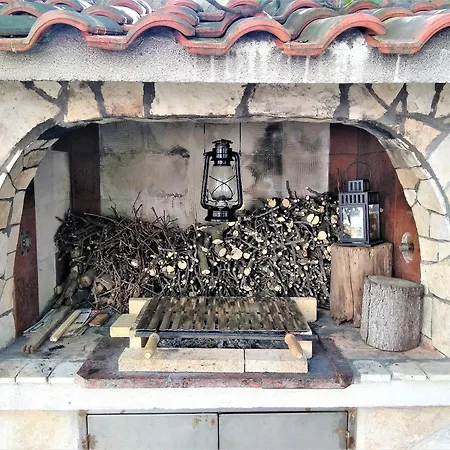 Martina Apartament *