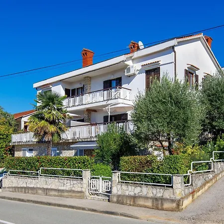 Martina Apartament Njivice