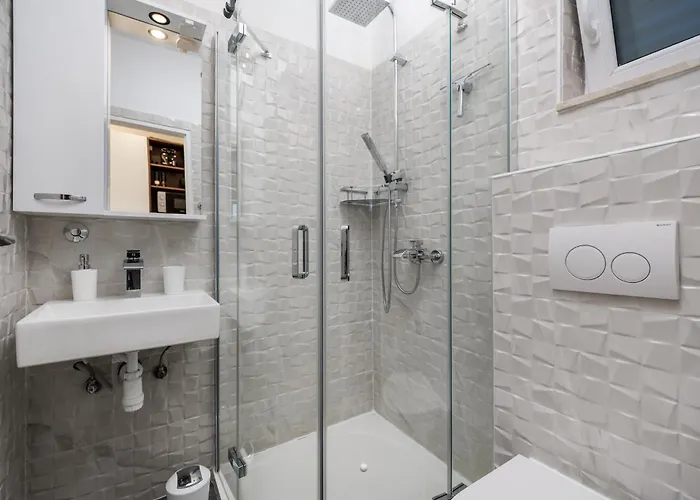 Martina Apartament *