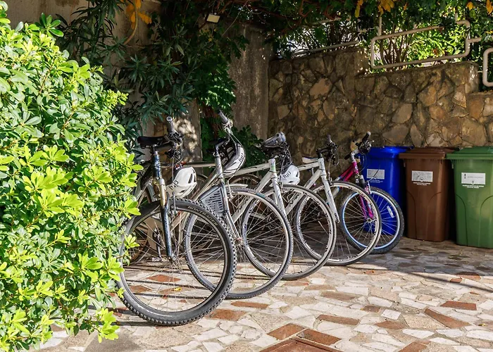 Martina Apartament *